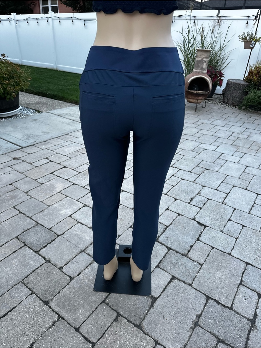 PUMA Women's PWRSHAPE Golf Pants size M - Picture 7 of 10